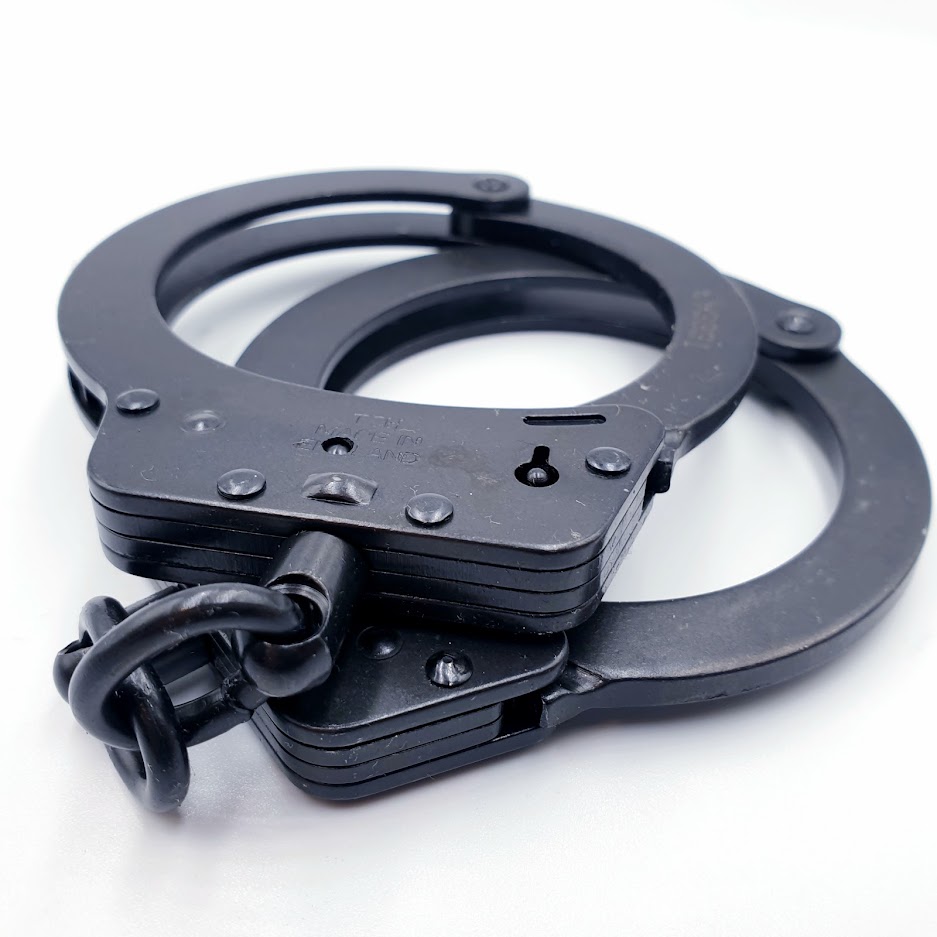 PRO DUAL LOCK CHAIN HANDCUFFS BLACK Authorities Gear For The Professionals